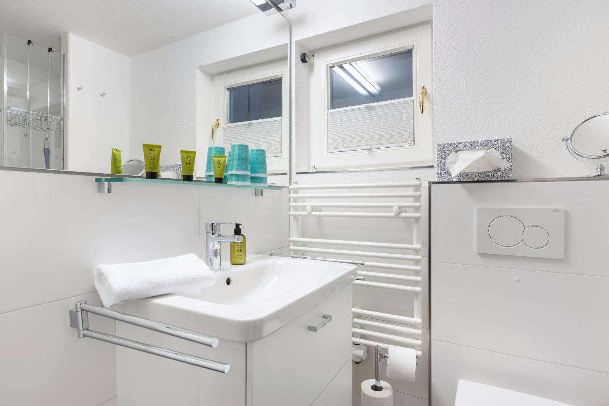 20 App 2 Apartment